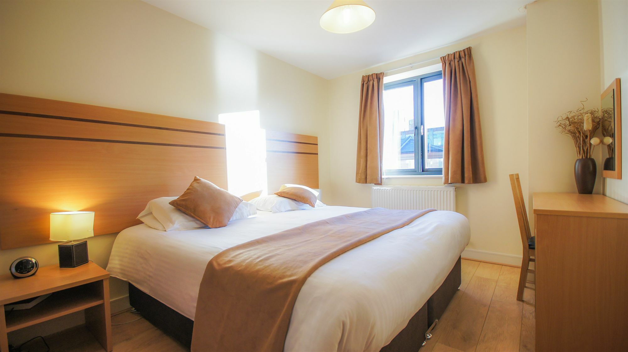 Crompton Court Apartments London Ngoại thất bức ảnh